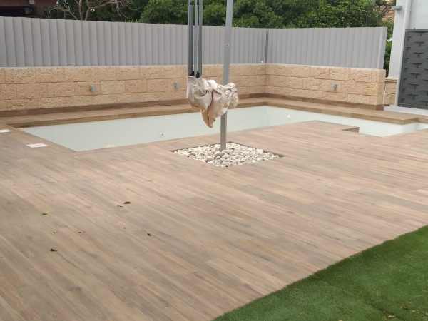 18 - PISCINAS CONSTRUCCIONES Y REFORMAS SOLA